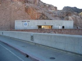 104.LV Hooverdam.jpg