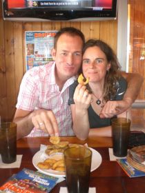 1.37 cm.hooters lunch.jpg